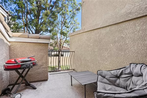 Anaheim Hills, CA 92808,1065 S Positano AVE