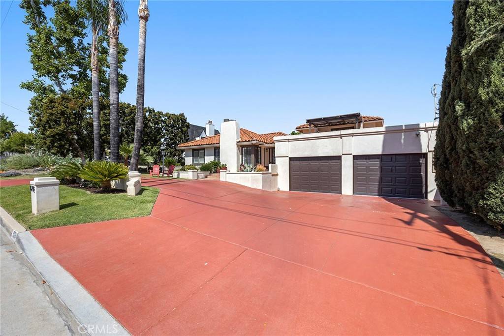 Fullerton, CA 92832,828 N Woods AVE