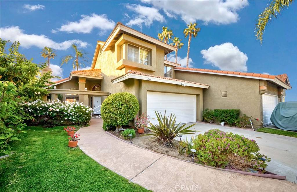 841 S Trailblazer CIR, Anaheim Hills, CA 92807