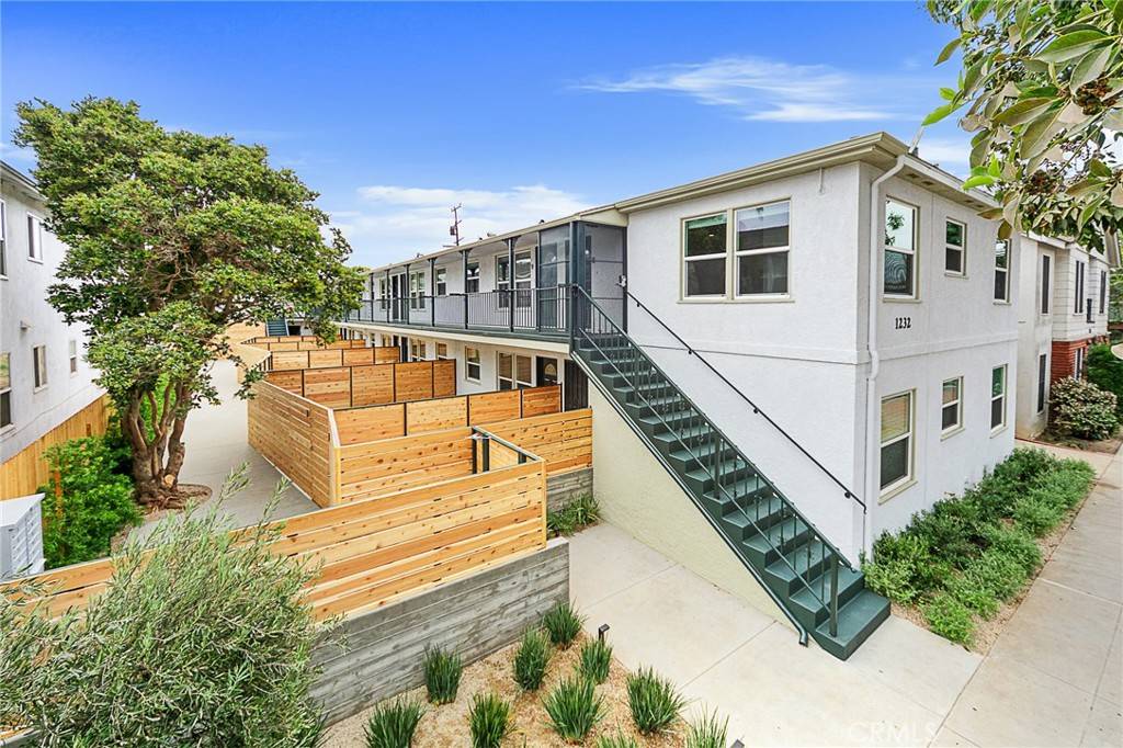 1232 E 2nd ST, Long Beach, CA 90802