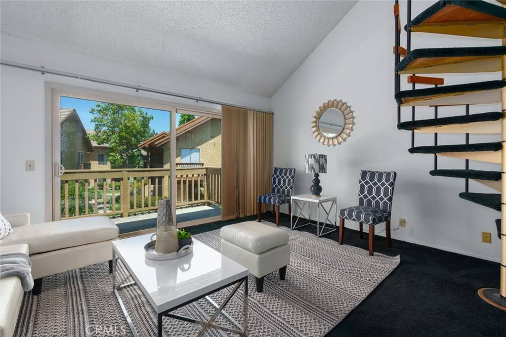 Irvine, CA 92618,105 Tangelo
