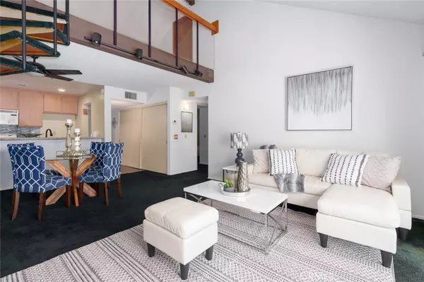 105 Tangelo, Irvine, CA 92618