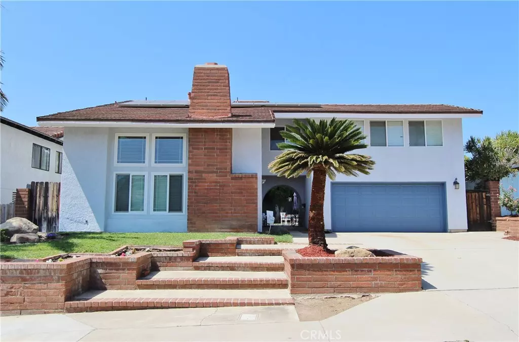 Yorba Linda, CA 92886,19771 Sienna LN