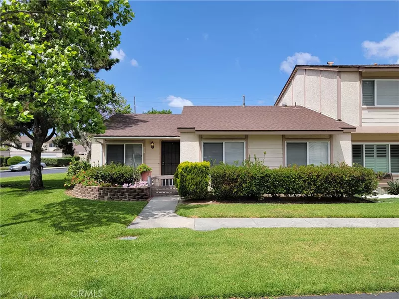 8523 Edgebrook DR, Garden Grove, CA 92844