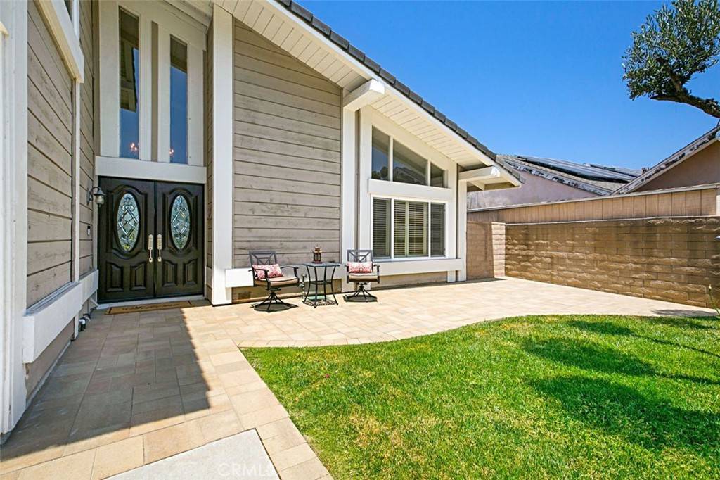 Anaheim Hills, CA 92807,223 S Hillcrest ST