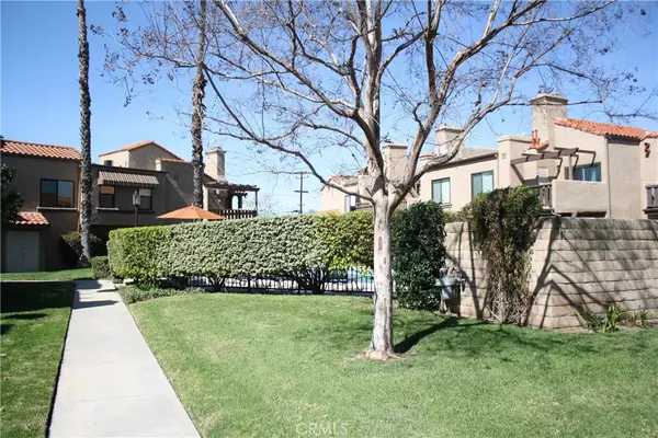 Fullerton, CA 92835,3027 Brea BLVD #29