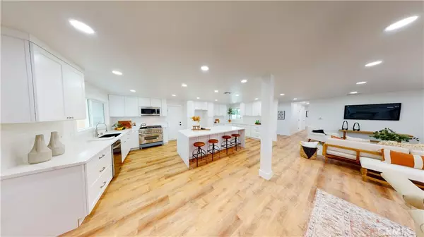 Yorba Linda, CA 92886,4872 Santa Fe ST