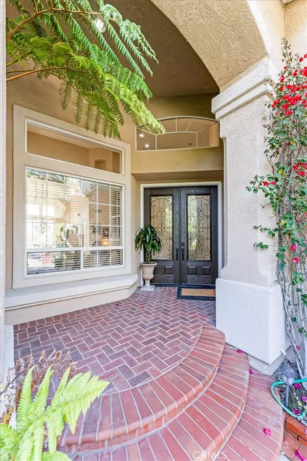 Anaheim Hills, CA 92808,1019 S Wildrose LN
