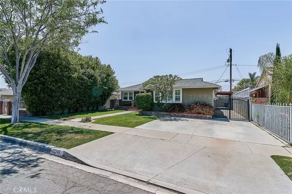 Norwalk, CA 90650,11249 Crossdale AVE