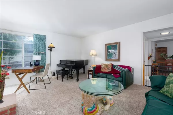 Brea, CA 92821,405 Pine AVE