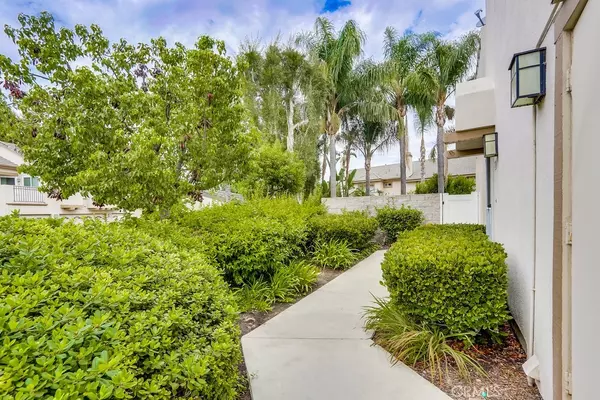 Anaheim Hills, CA 92808,1110 S Country Glen WAY