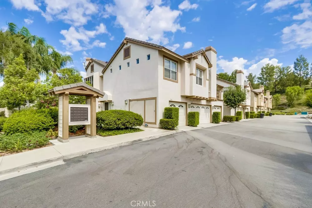 Anaheim Hills, CA 92808,1110 S Country Glen WAY