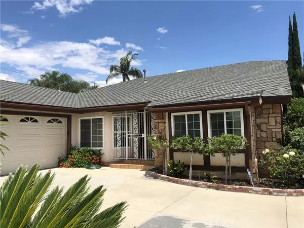 1951 E Whittier AVE, La Habra, CA 90631