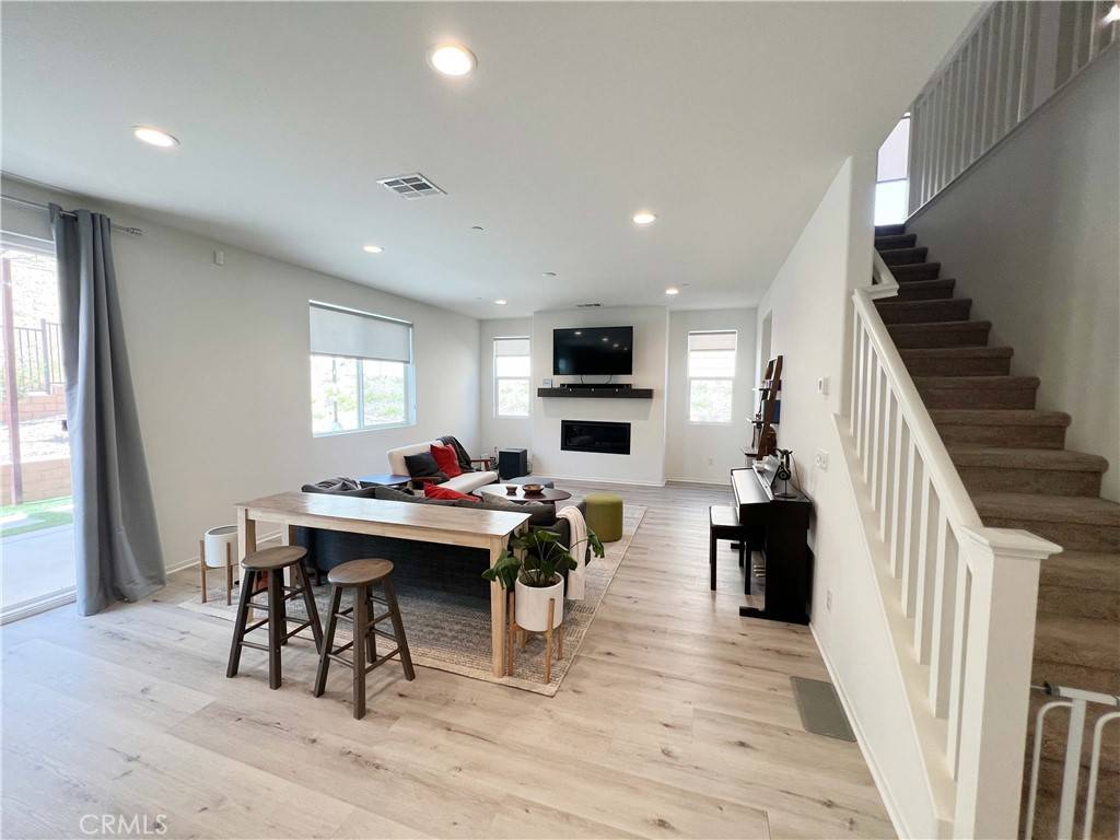Corona, CA 92883,11896 Stonefield DR