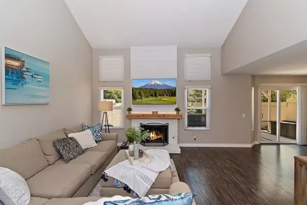 Anaheim Hills, CA 92807,6024 E Morningview DR #15