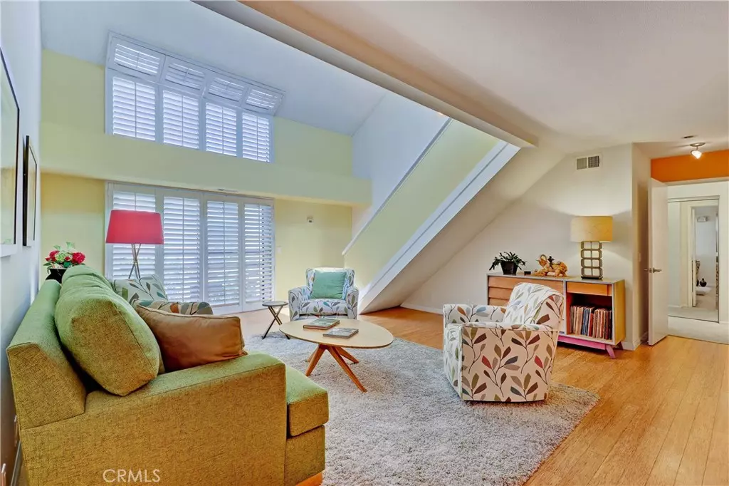 Long Beach, CA 90815,4146 E Mendez ST #328