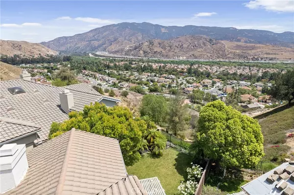 Yorba Linda, CA 92887,27950 Kera LN