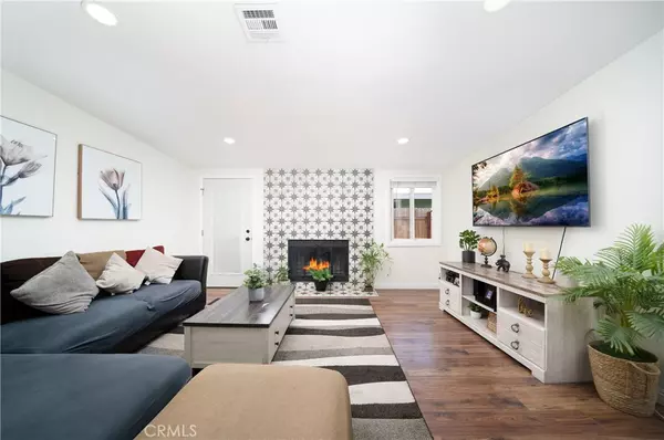Anaheim, CA 92801,920 N Fairview ST