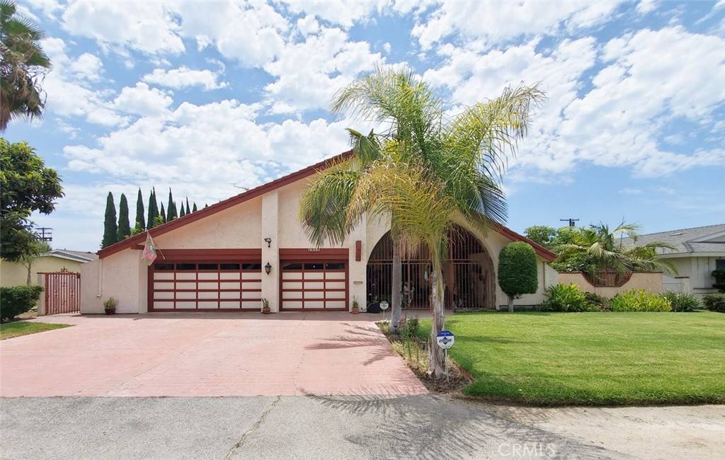 8082 La Monte RD, Stanton, CA 90680