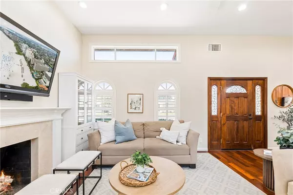 Seal Beach, CA 90740,412 Jade Cove WAY