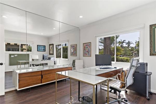 Long Beach, CA 90803,264 Termino AVE