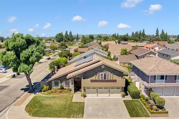 Placentia, CA 92870,1807 Macinnes PL