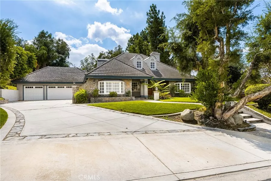 22300 Rolling Hills LN, Yorba Linda, CA 92887