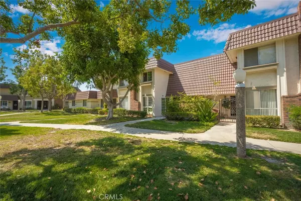 Cypress, CA 90630,6634 Southampton DR