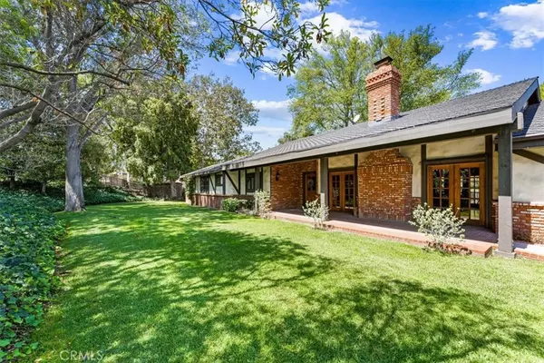 19201 MESA DRIVE, Villa Park, CA 92861