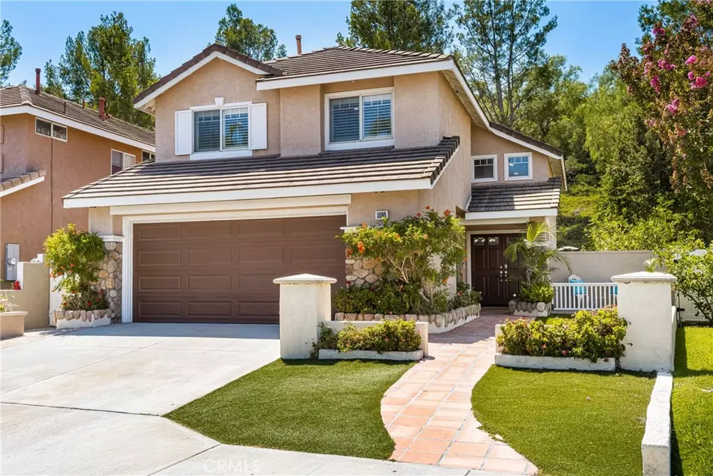 Anaheim Hills, CA 92808,1095 S Silver Star WAY