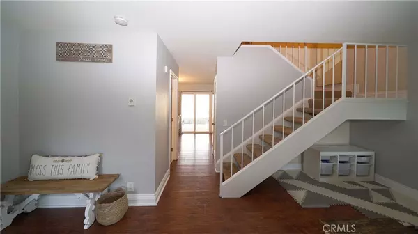Santa Ana, CA 92707,3051 S Sycamore ST #D