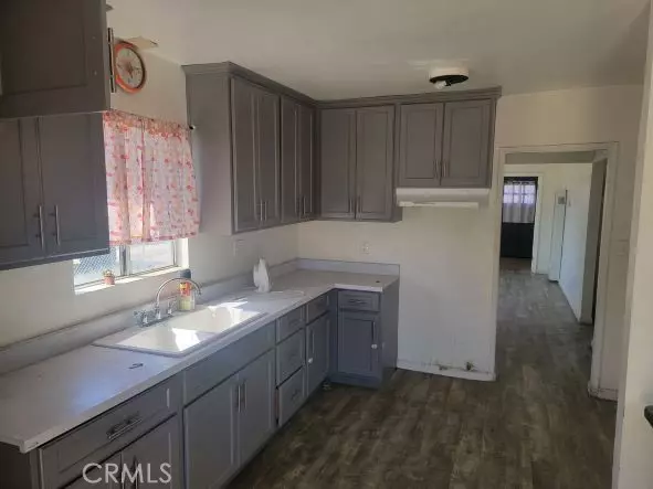 Wilmington, CA 90744,1124 Mcfarland AVE