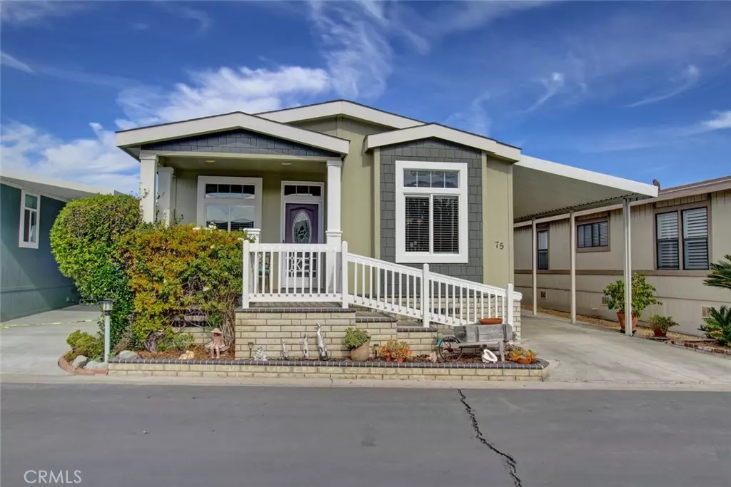 Los Alamitos, CA 90720,10681 Oak ST #75