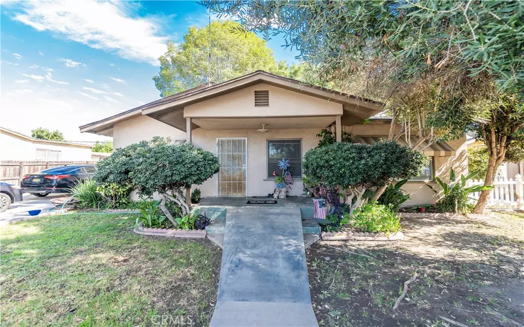 Paramount, CA 90723,16436 Indiana AVE