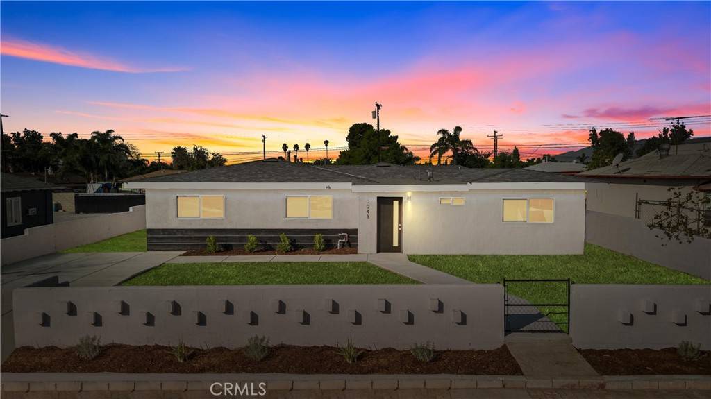 Fontana, CA 92335,9048 Fremontia AVE
