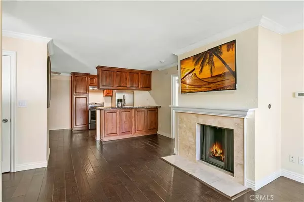 17552 Vandenberg LN #16, Tustin, CA 92780