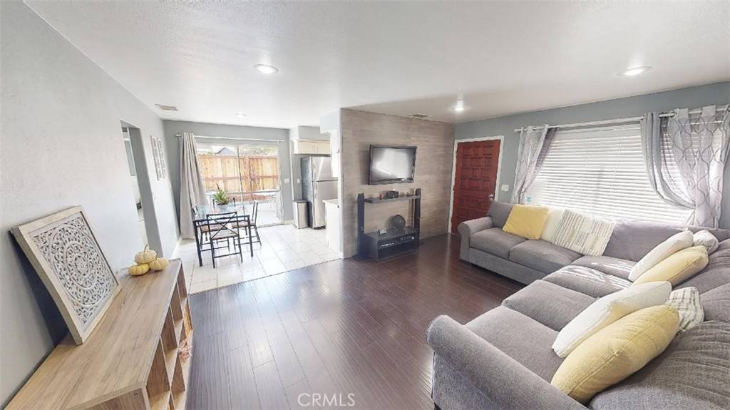 11083 Kibbins CIR, Stanton, CA 90680