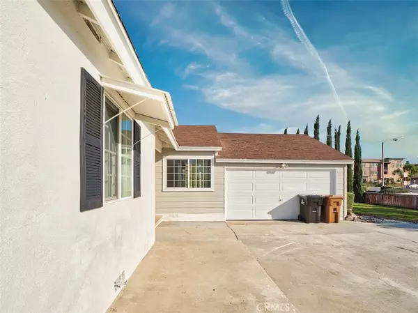 1131 W Orangethorpe AVE, Fullerton, CA 92833