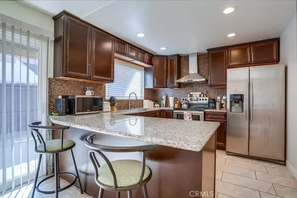 Anaheim, CA 92805,1000 S Citron ST #9