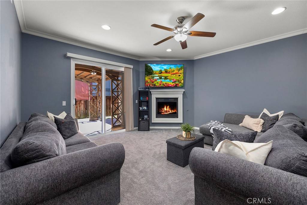 22504 Canal CIR, Grand Terrace, CA 92313