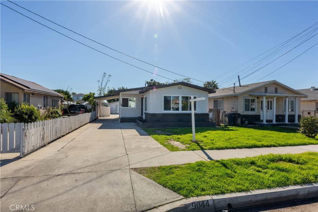 9044 Algeroma ST, Bellflower, CA 90706