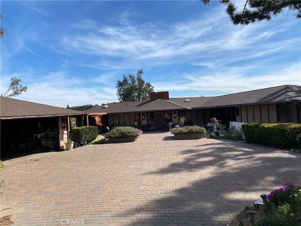 514 Green View RD, La Habra Heights, CA 90631