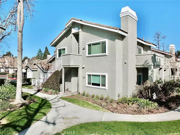 549 N Springbrook N #72, Irvine, CA 92614