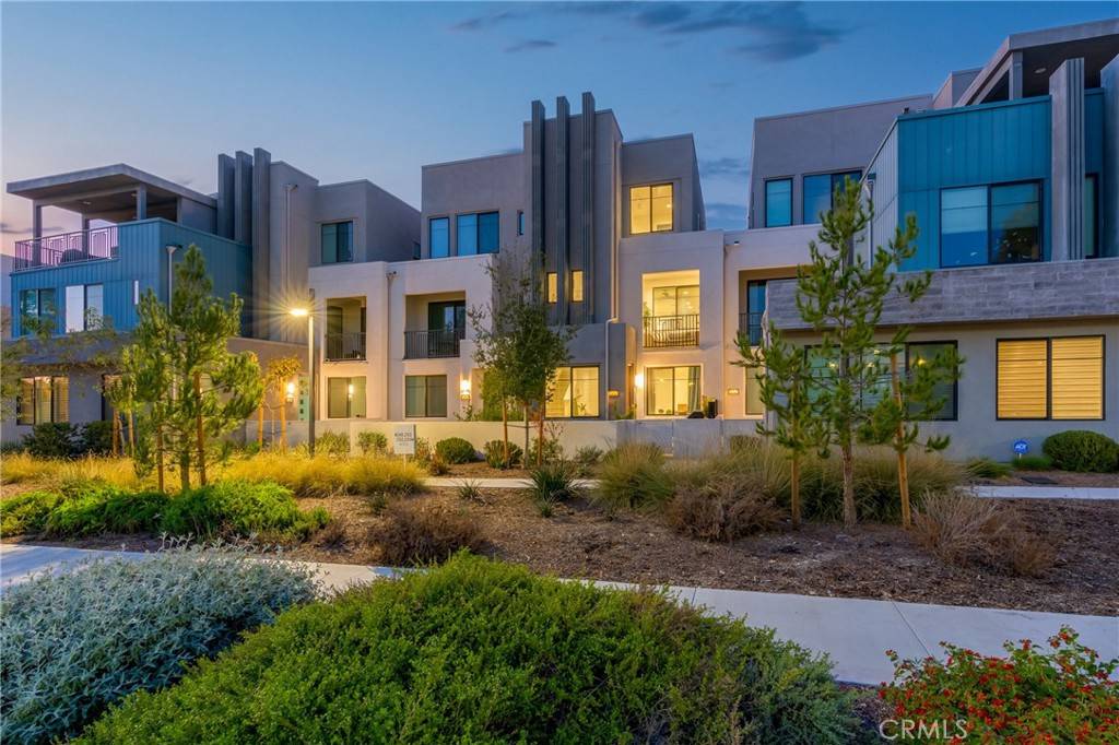 252 Novel, Irvine, CA 92618