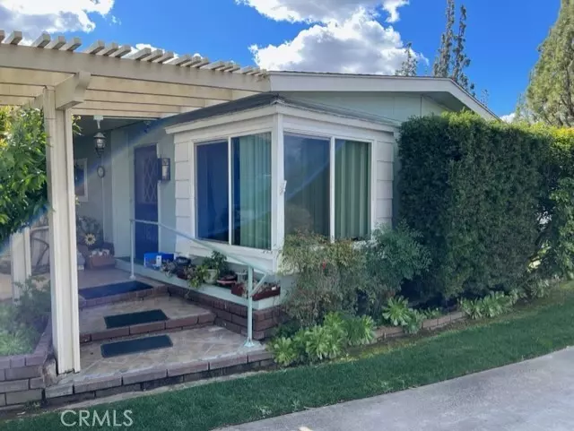 14041 Lake Side, La Mirada, CA 90638