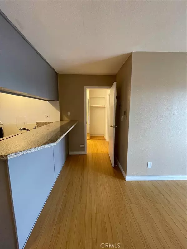 Long Beach, CA 90804,5585 E Pacific Coast #308