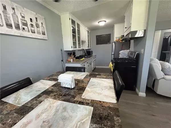 La Puente, CA 91744,14448 Amar RD #Q