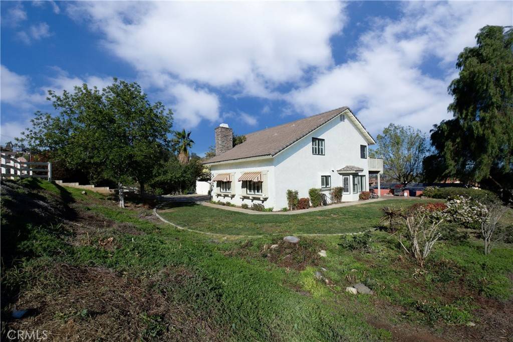 Riverside, CA 92503,14272 Laurel DR