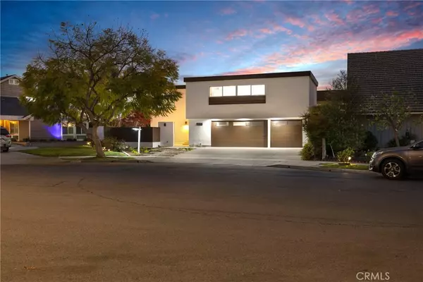 Los Alamitos, CA 90720,3992 Marion AVE