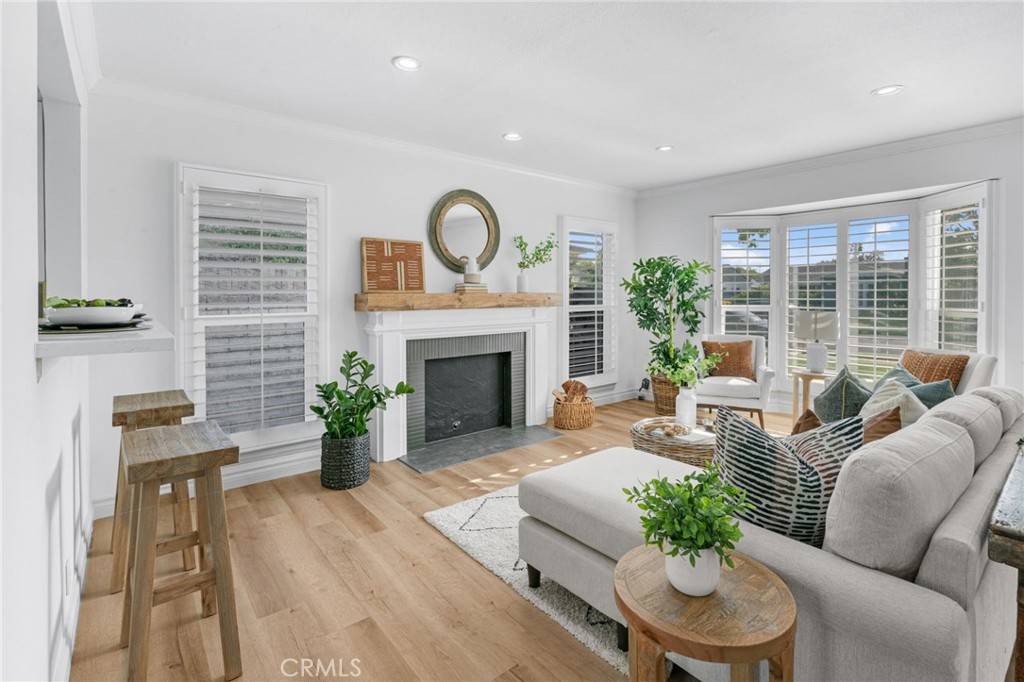 Long Beach, CA 90807,3936 Gaviota AVE
